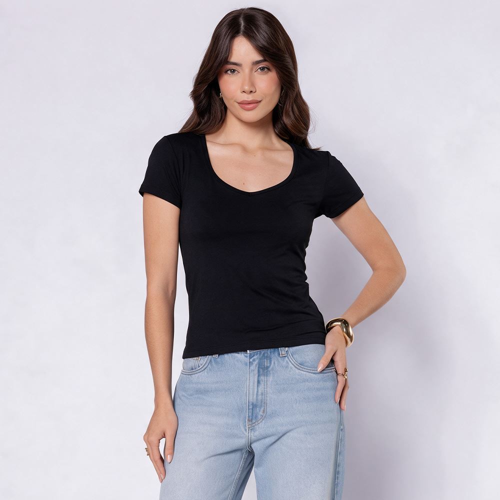 Blusa Feminina Decote Princesa Em Poliamida Boby Blues Preto
