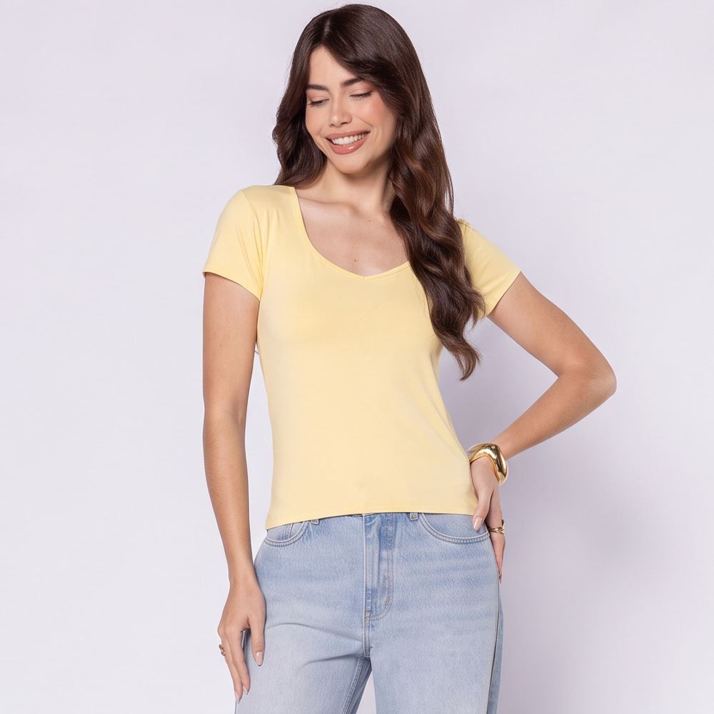 Blusa Feminina Decote Princesa Em Poliamida Boby Blues Amarelo Brie