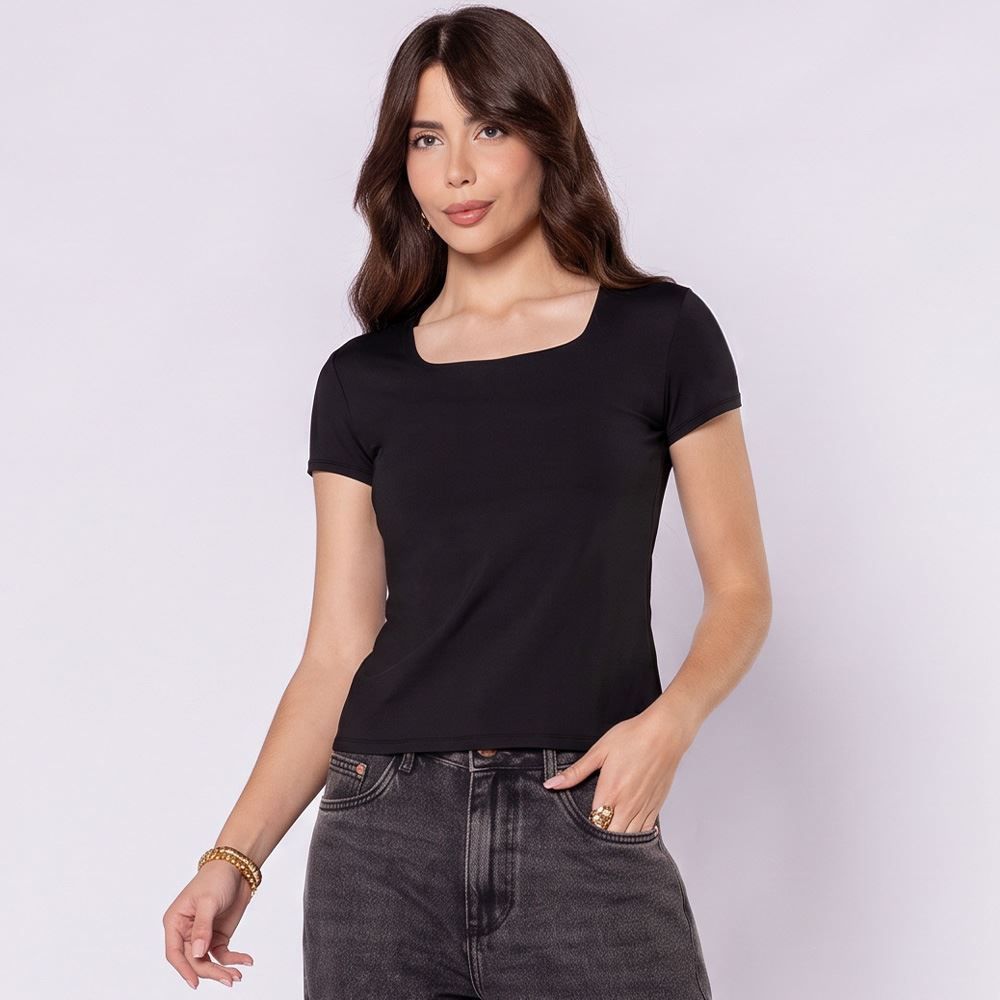 Blusa Feminina Em Poliamida Patricia Foster Preto