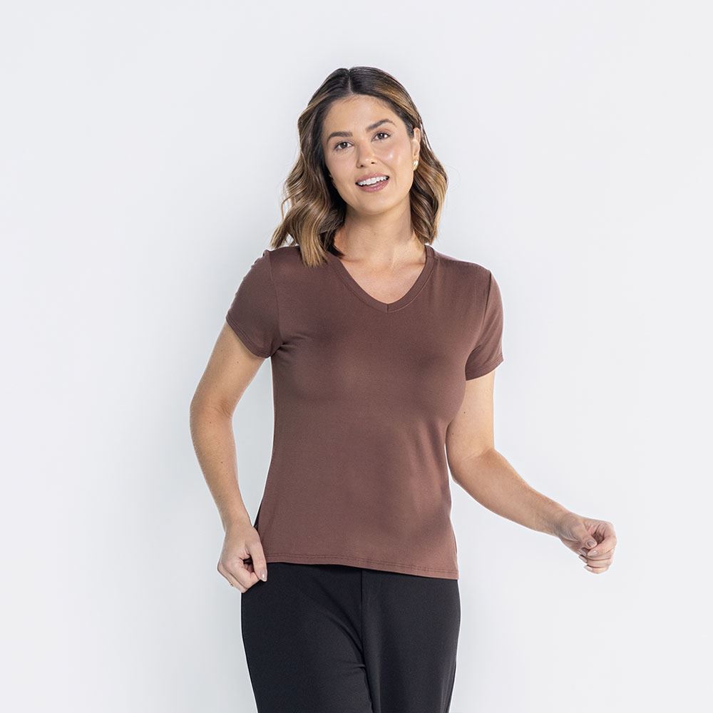 Blusa Feminina De Viscose Com Decote Em V Patricia Foster Marrom