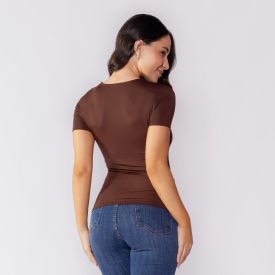 Blusa Feminina Em Poliamida Patricia Foster