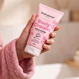 Body Cream Hidrabene Velvet Banilla 150G
