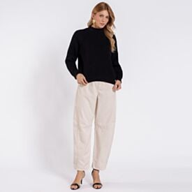 Calça Jeans Feminina Barrel Em Sarja Boby Blues
