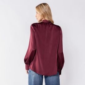 Camisa Feminina De Cetim Com Gola La&ccedil;o Patricia Foster Bordo