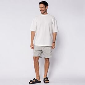 Camiseta Masculina Em Malha Versa Thing