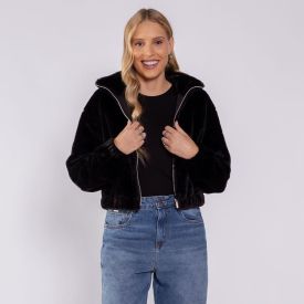 Casaco Feminino Curto De Pelo Sintético Boby Blues Preto