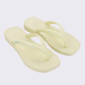 Chinelo Ipanema Feminino Pluma