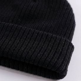 Gorro Masculino Básico Em Tricot Canelado Thing