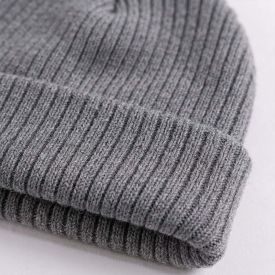 Gorro Masculino Básico Em Tricot Canelado Thing