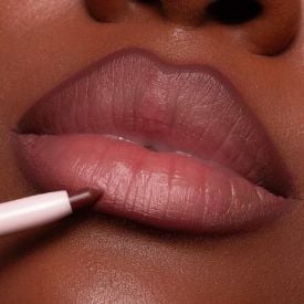 Lapiseira Labial Lipliner Determinada Vizzela