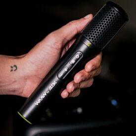 Microfone Wireless Bivolt Waaw Vocal 100 Pro Recarregável