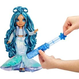Mini Boneca Rainbow High Winter Wonderland Doll m Brinq - Skyler Azul