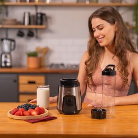 Mini Liquidificador Blender Go Wap Com 2 Copos Squeeze