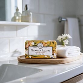 Sabonete Natural Giorno Bagno 180G - Flores De Gengibre