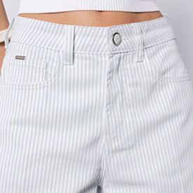Short Feminino Em Sarja Boby Blues
