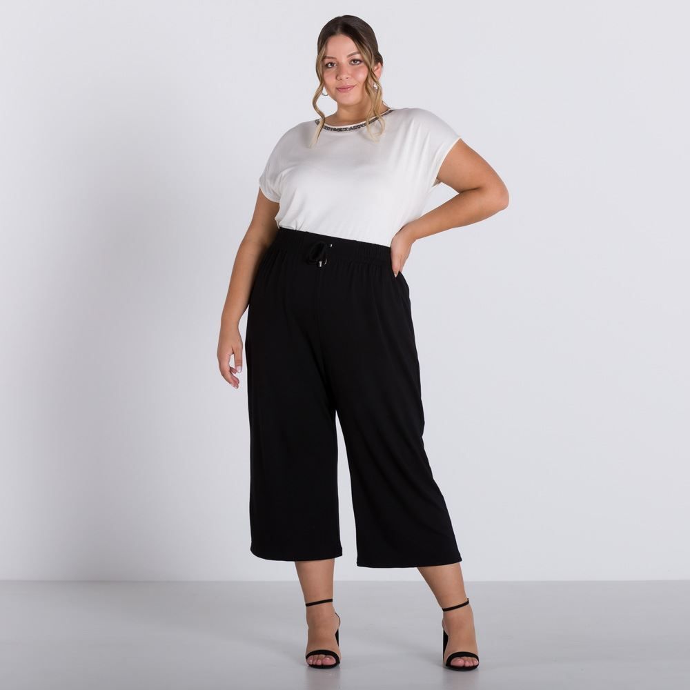 Look calça shop pantacourt plus size