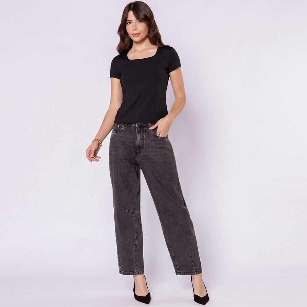 Blusa Feminina Em Poliamida Patricia Foster