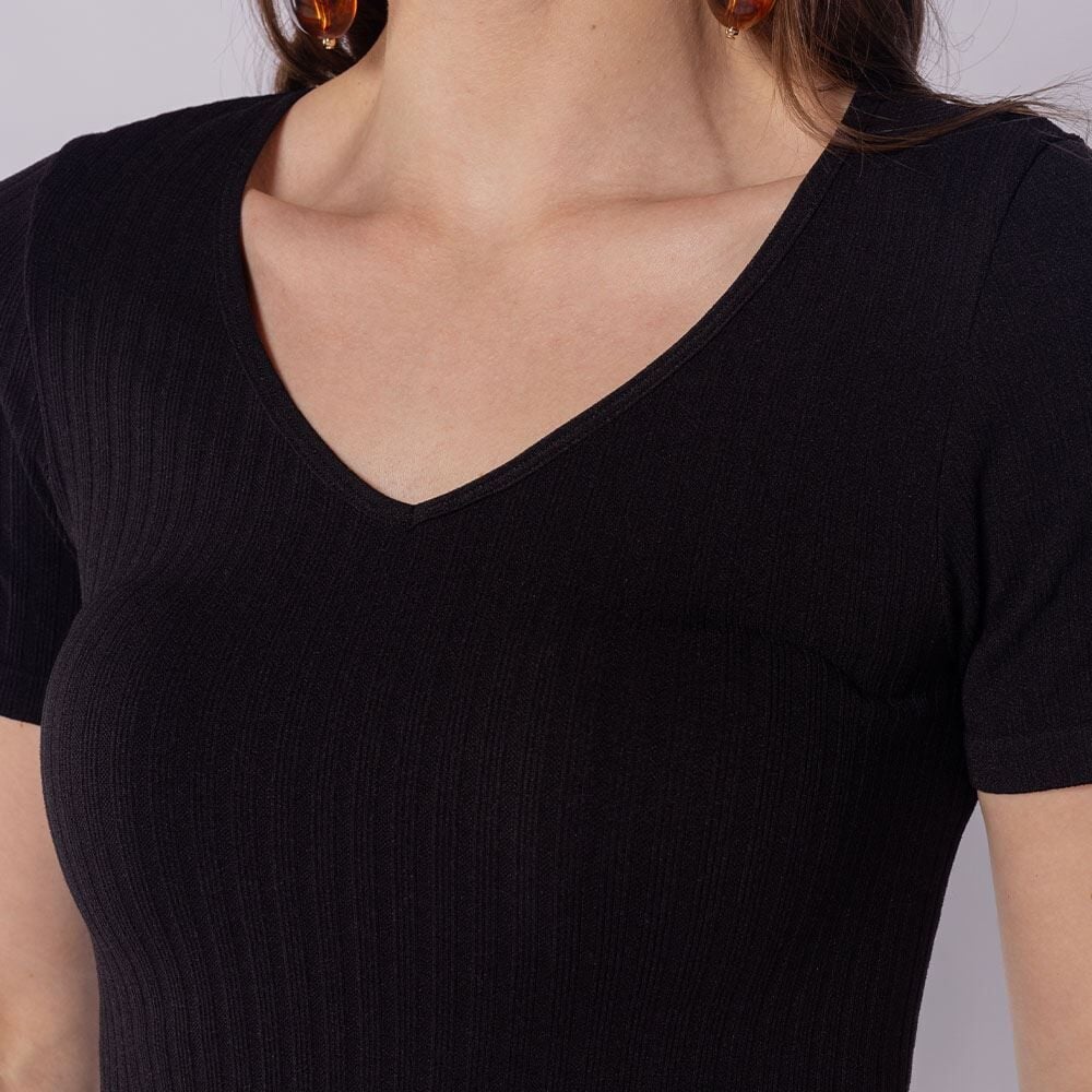 Blusa Feminina Em Poliamida Sem Costura Patricia Foster