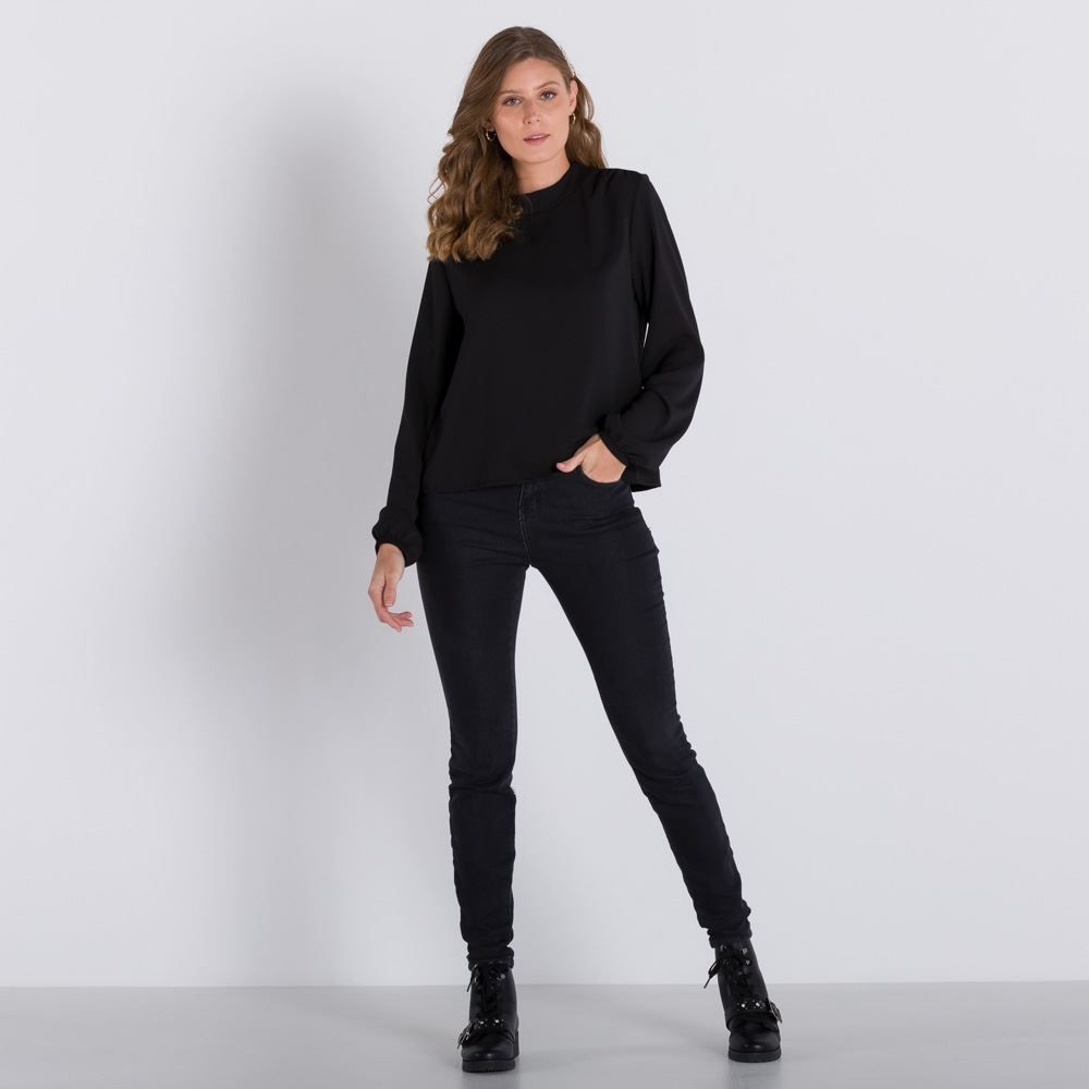 Blusa Manga Longa em Crepe Patricia Foster