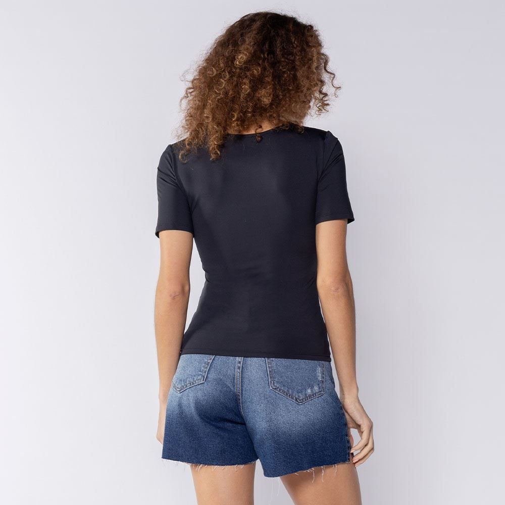 Blusa Feminina Em Poliamida Patricia Foster