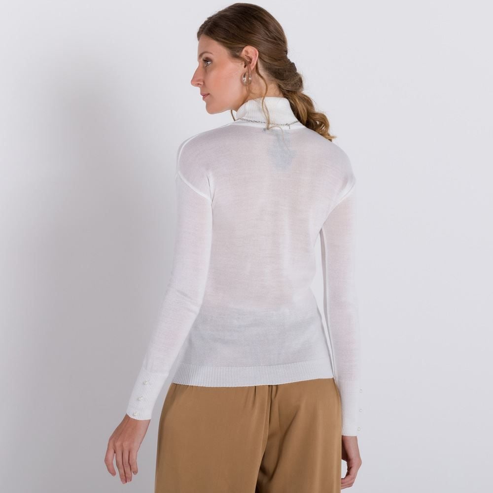 Blusa Tricot Leve com Pérolas no Punho Patrícia Foster