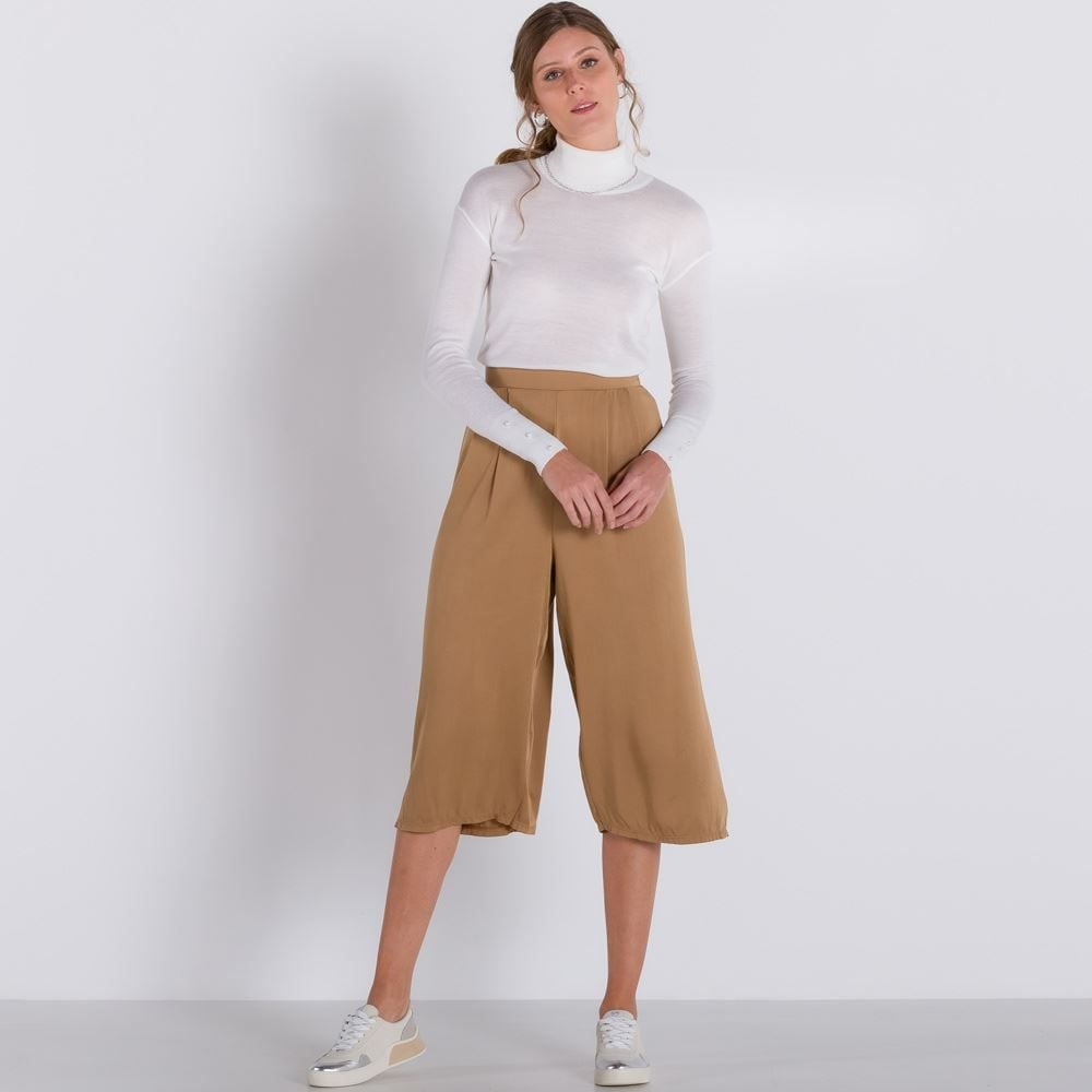 Blusa Tricot Leve com Pérolas no Punho Patrícia Foster