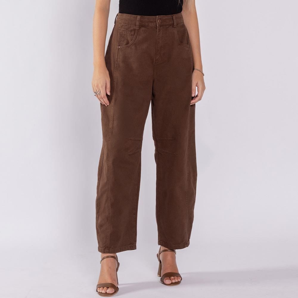 Calça Feminina Barrel Em Sarja Boby Blues