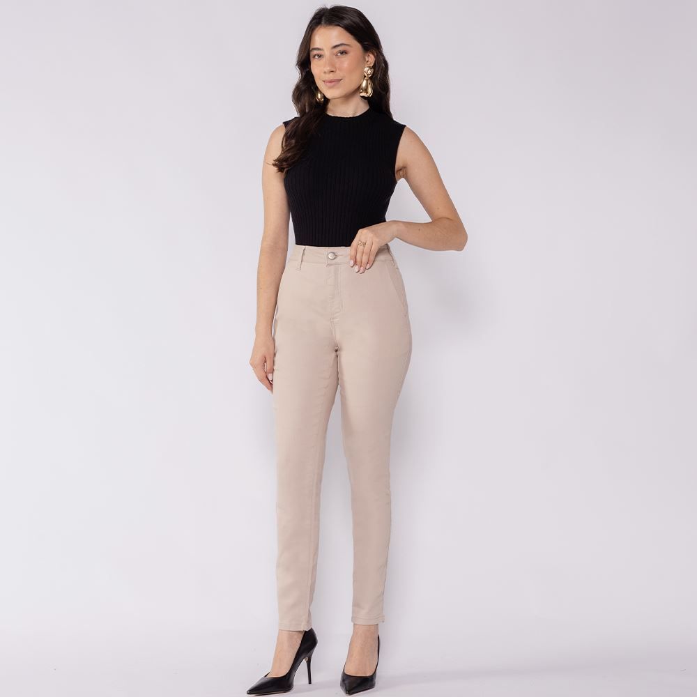 Calça Feminina Em Sarja Skinny Patricia Foster