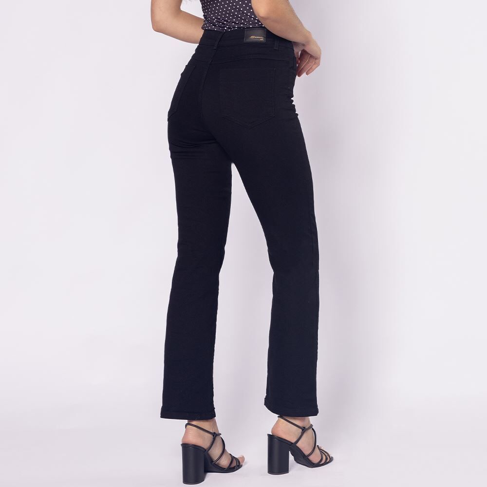 Calça Feminina Reta Em Sarja Sawary