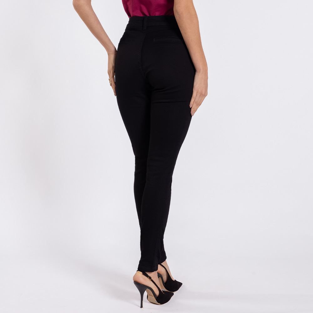 Calça Feminina Skinny Em Sarja Patricia Foster
