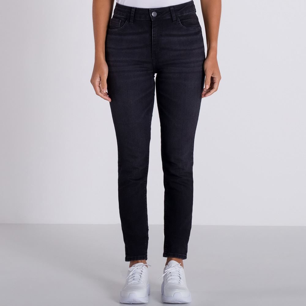 Calça Jeans Black Cigarrete com Marcações Patrícia Foster