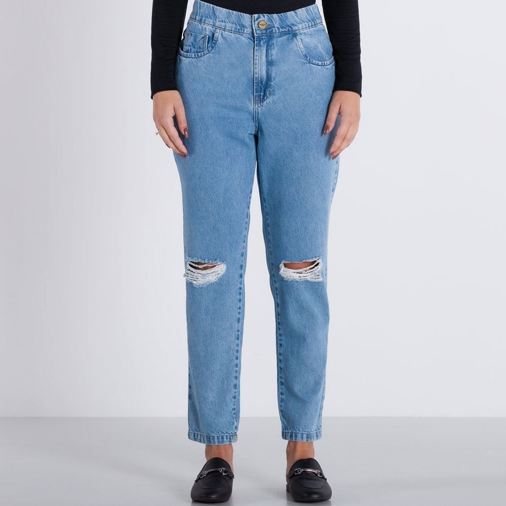 Calça Jeans Mom com Rasgo no Joelho Patrícia Foster
