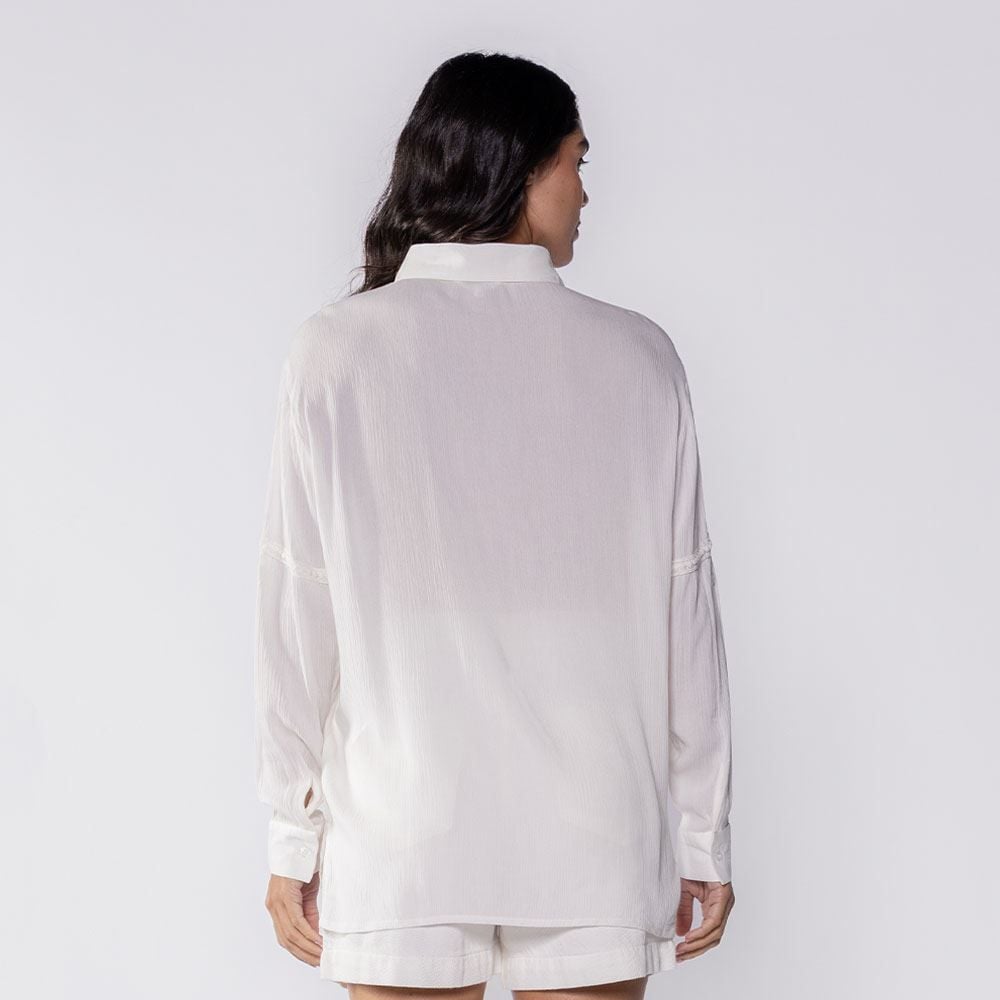 Camisa Feminina Com Detalhe Patricia Foster