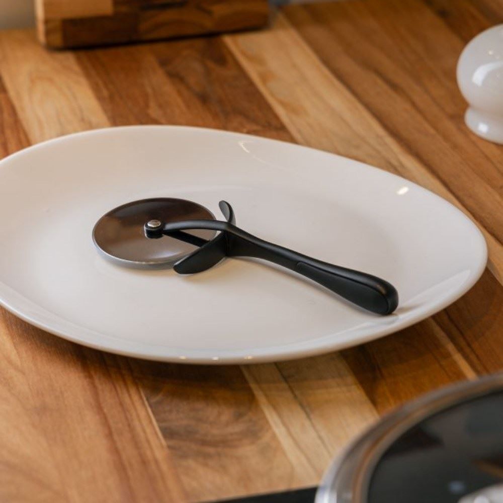 Cortador De Pizza Chef Pro Preto Wolff 18,5 Cm