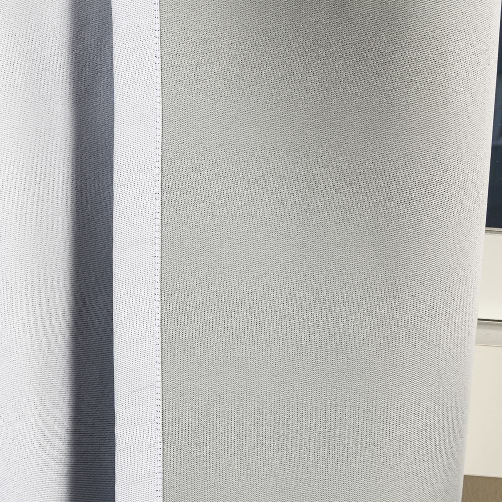 Cortina Para Quarto E Sala 2,60X2,30 M Corta Luz Tecido Brilho Liso - Branco