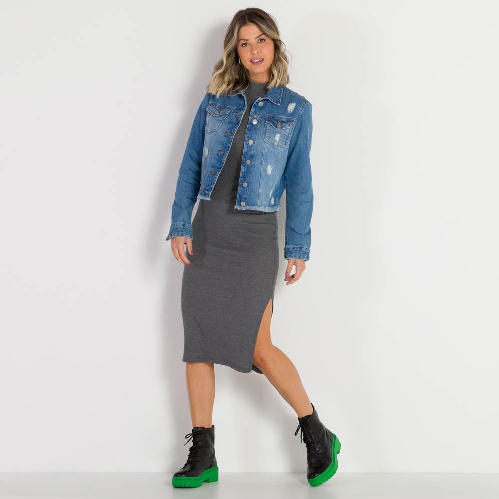 Jaqueta Jeans Cropped com Puídos Patricia Foster