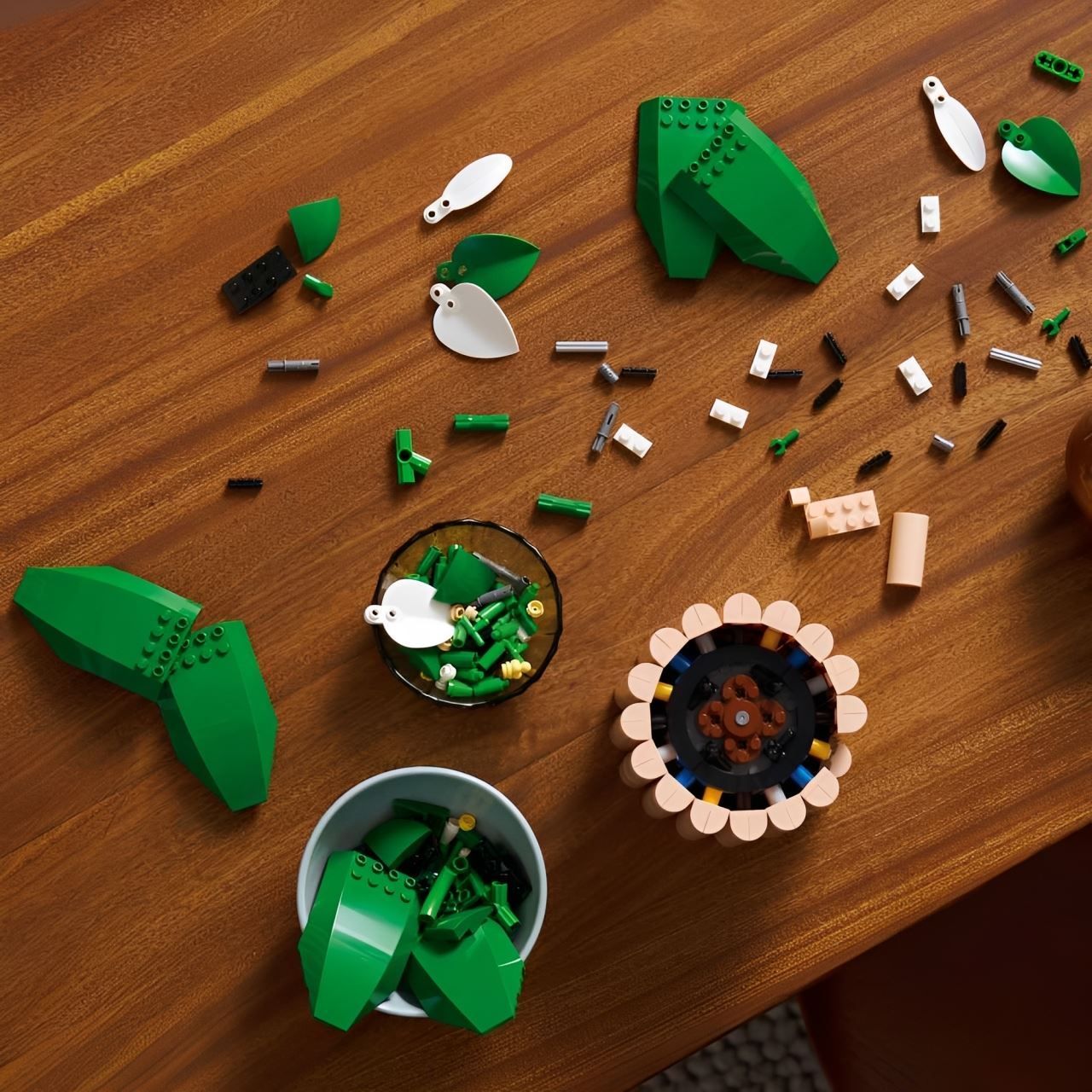 Lego Botânica Lírio-Da-Paz - 474 peças