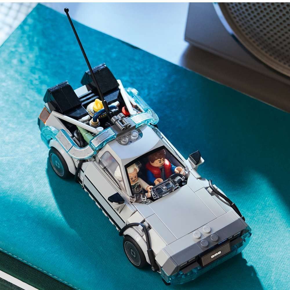 Lego Speed Champions Carro de Volta para o Futuro - 357 peças