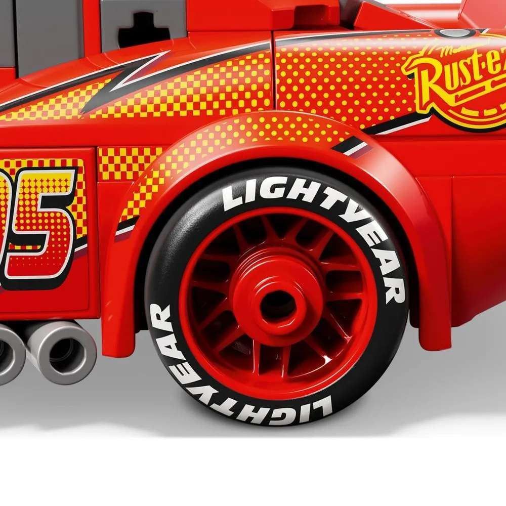 Lego Speed Champions Relâmpago Mcqueen Disney - 270 peças