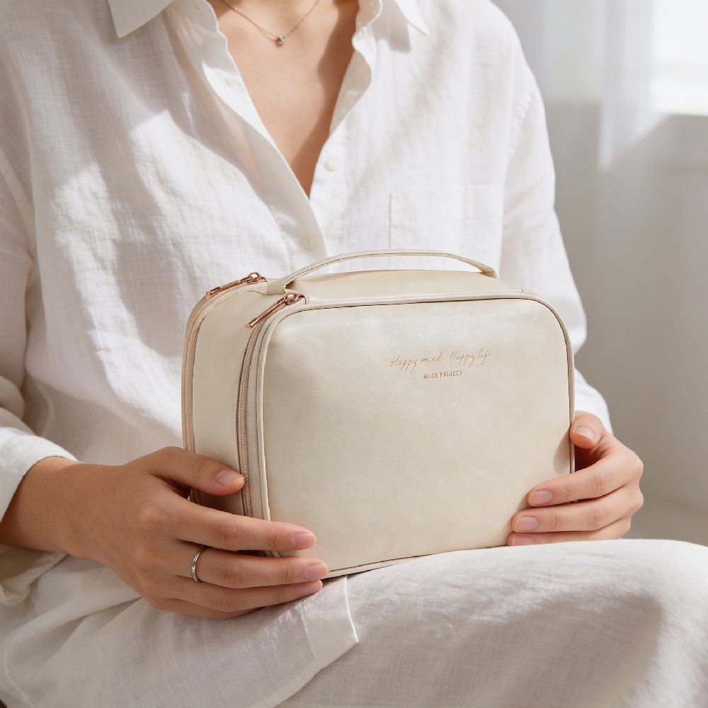 Necessaire com Duas Divisórias Alice Palucci - OFF WHITE U