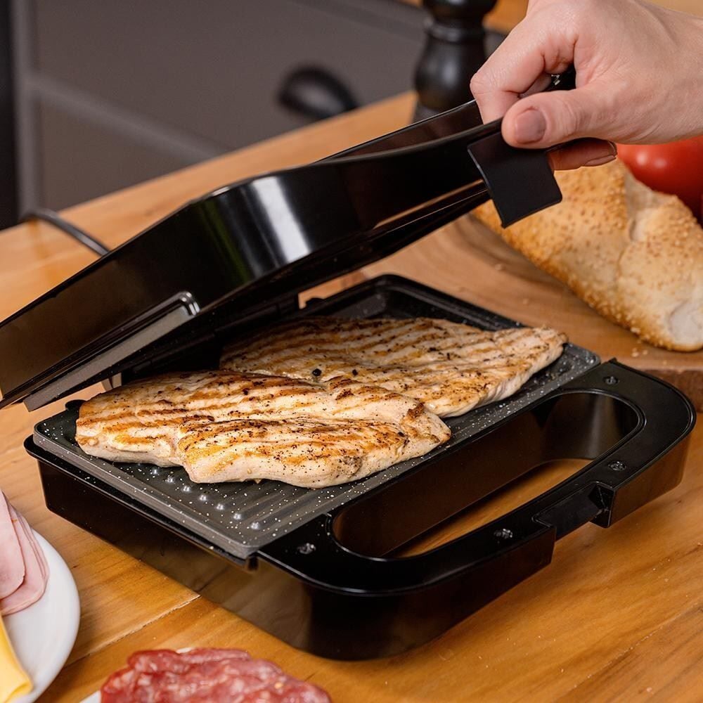 Sanduicheira Grill em Inox WAP WS750 com Aquecimento Rápido Speed Heat