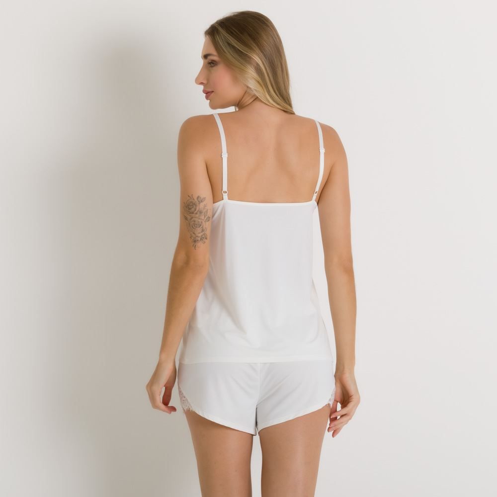 Short Doll De Poliamida Com Renda Camila Moretti