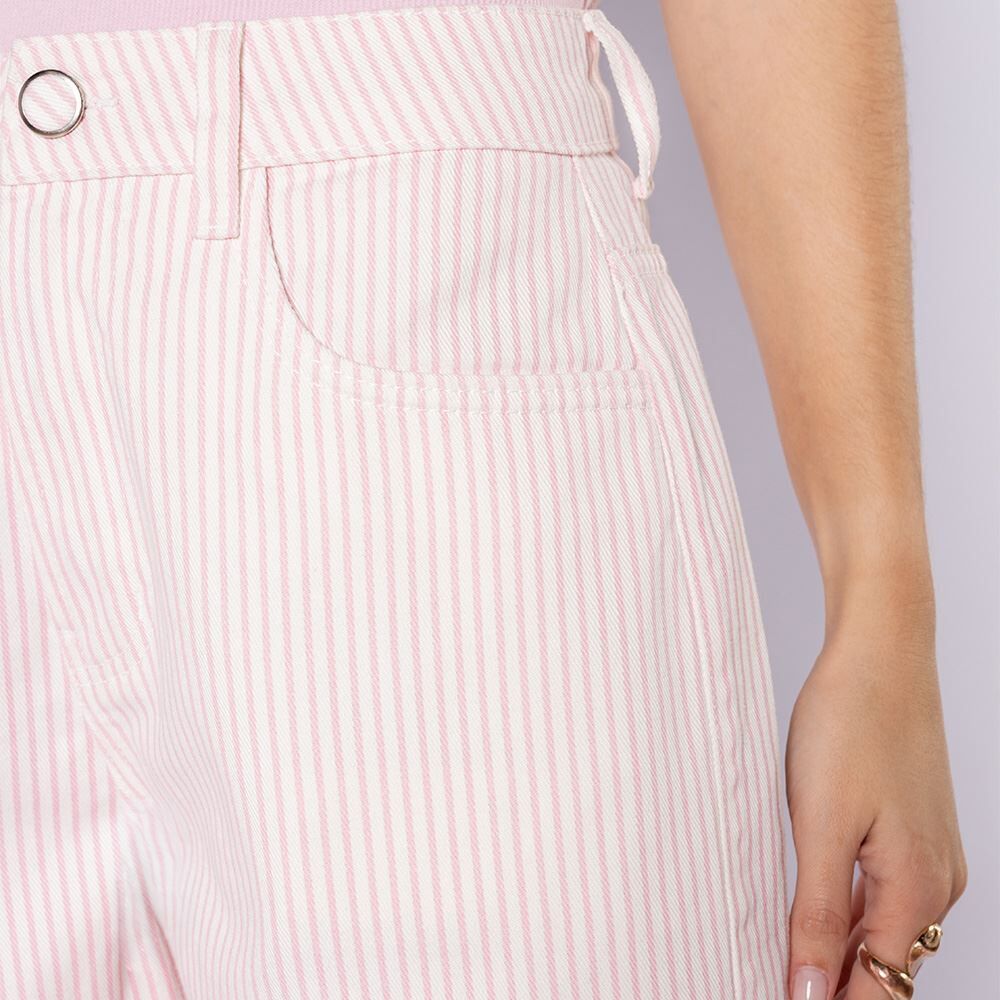Short Feminino Em Sarja Boby Blues