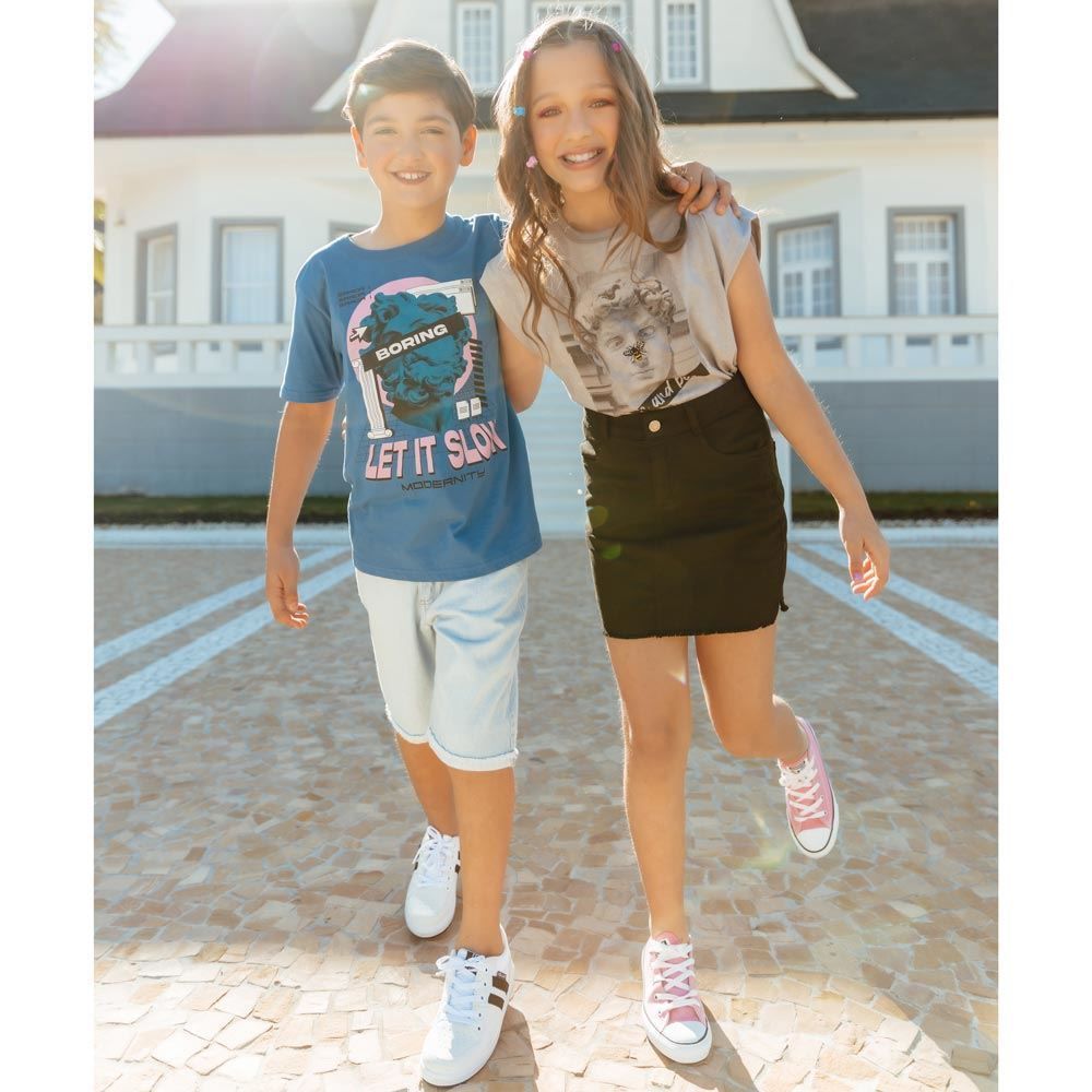 Bermuda 12 a 16 anos Jeans Barra Dobrada Hot Dog