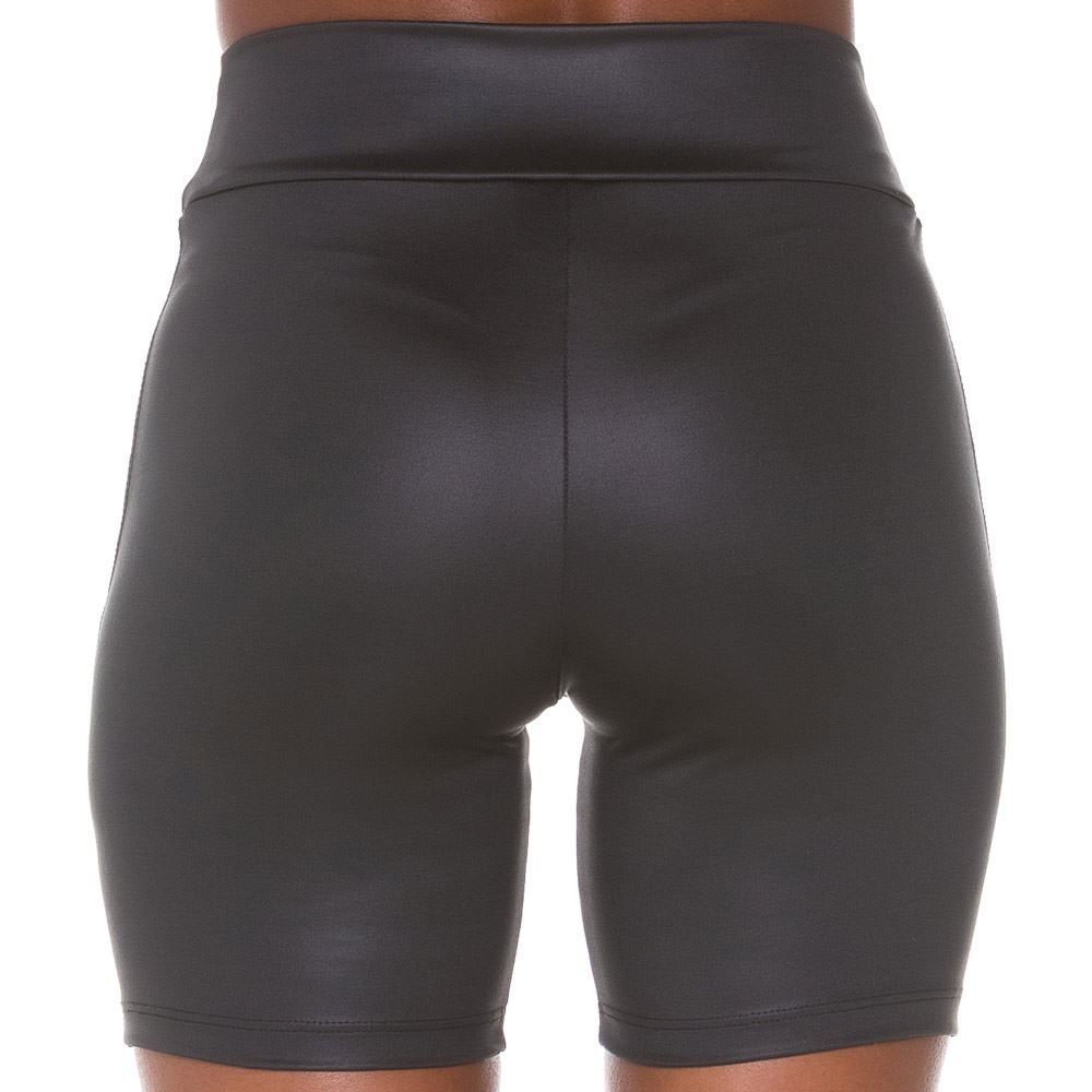 Bermuda Cirrê com Recortes Oncinha Scream