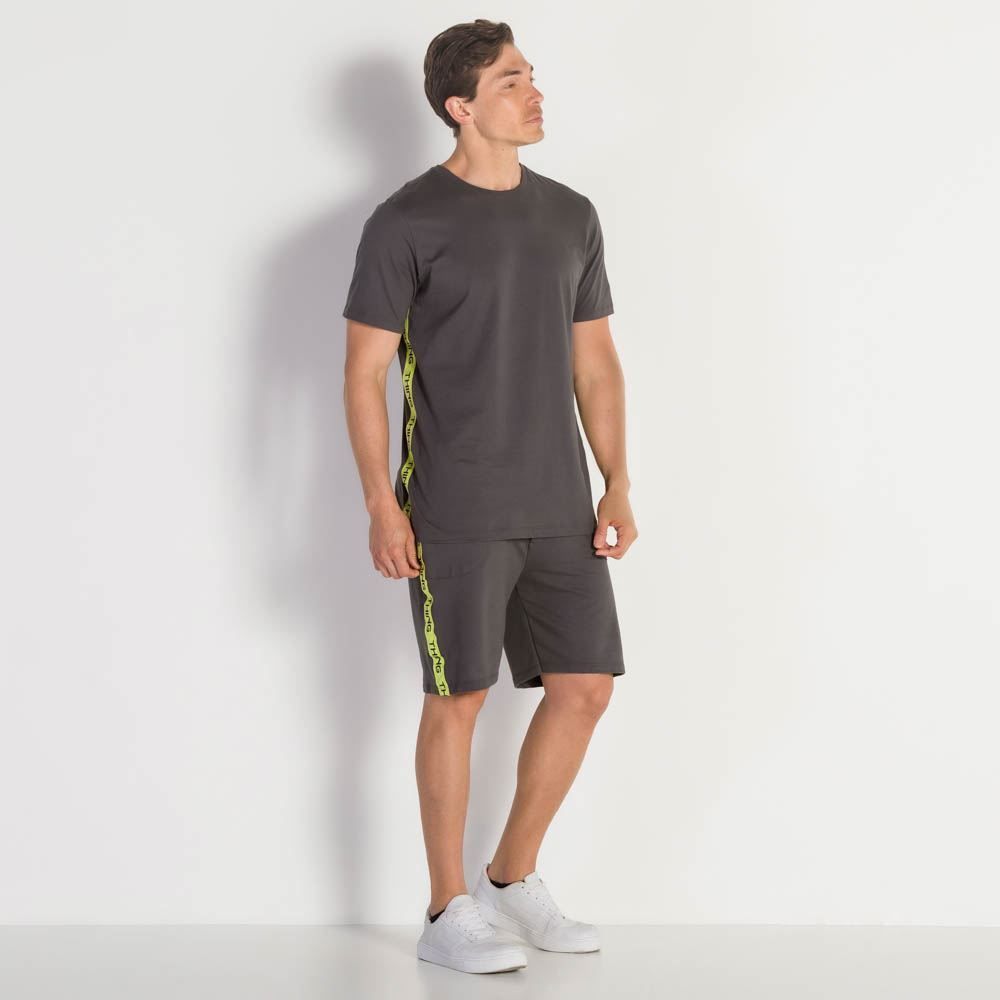 Bermuda Masculina Detalhe Lateral Thing