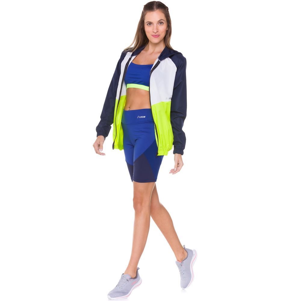 Bermuda Meia Coxa Suplex Scream