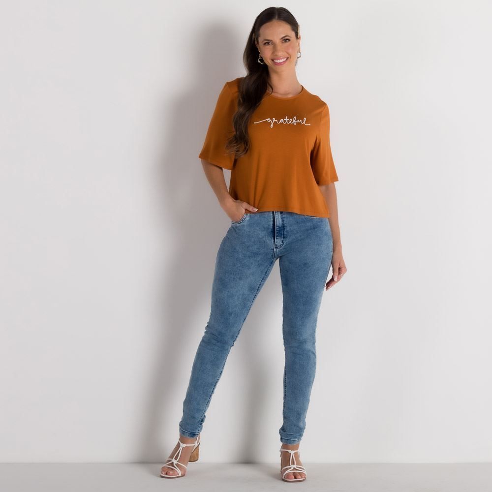 Blusa com Bordado Grateful Patricia Foster