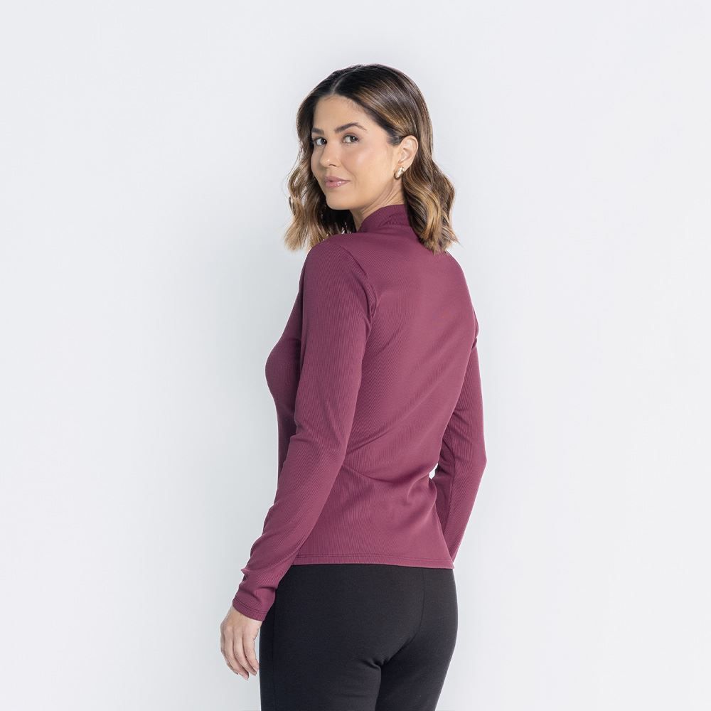 Blusa Feminina Com Gola Alta Canelada Patricia Foster