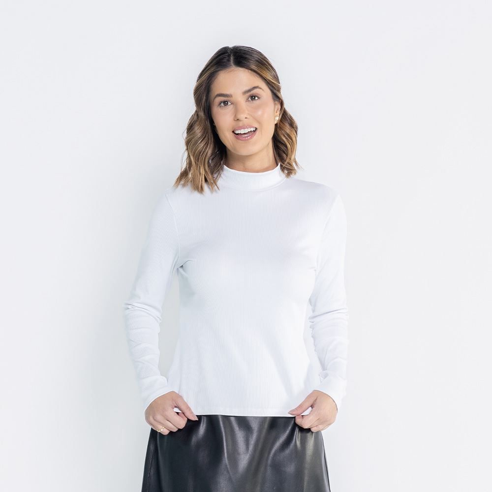 Blusa Feminina Com Gola Alta Canelada Patricia Foster